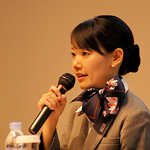 柿元 美香氏