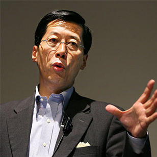 早稲田大学ビジネススクール教授
株式会社ローランド・ベルガー会長 遠藤 功氏