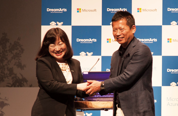 日本マイクロソフト株式会社の伊藤かつら氏とドリーム・アーツの山本
