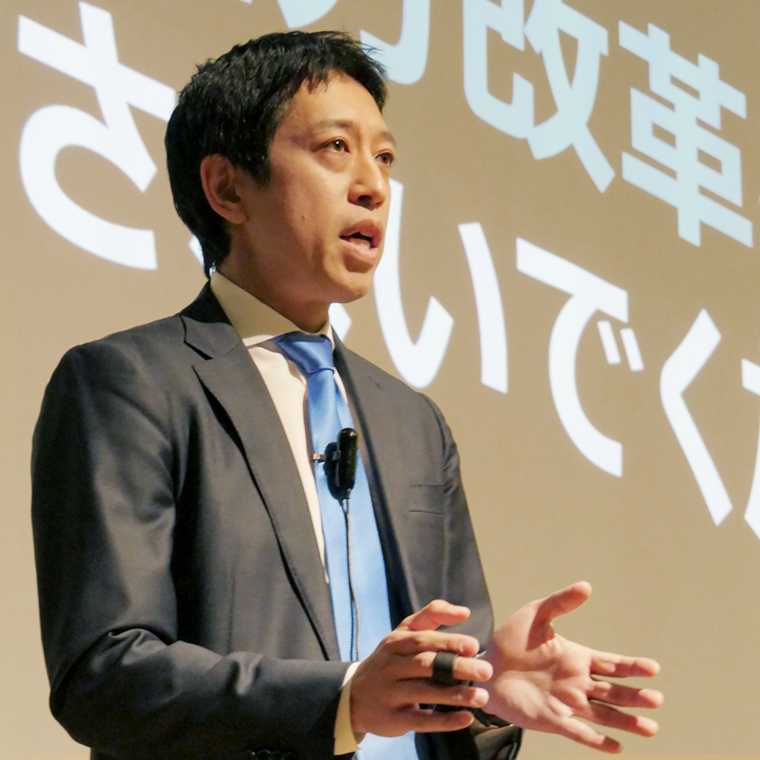 株式会社クロスリバー 代表取締役社長の越川 慎司 氏
