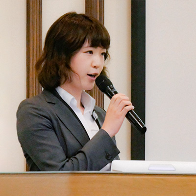 吉岡 茉利奈