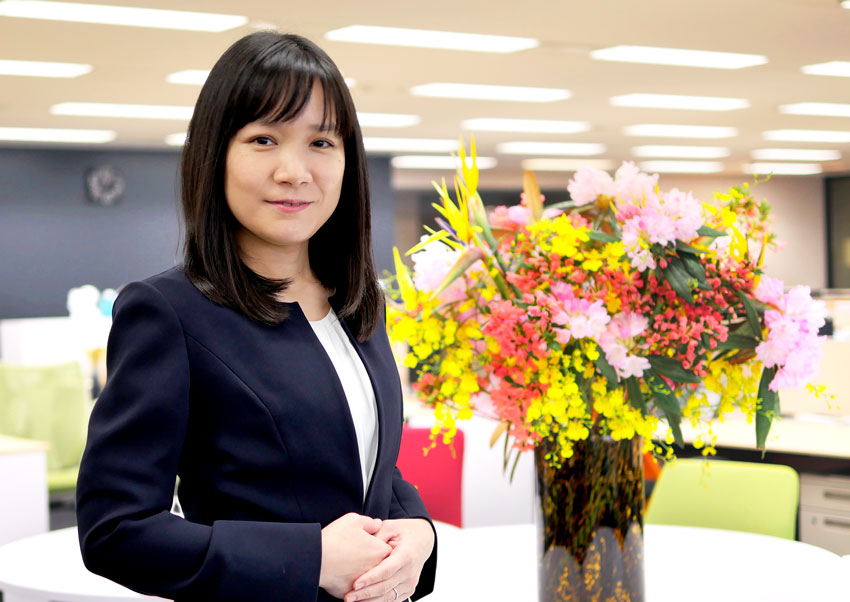 岡部 真弓